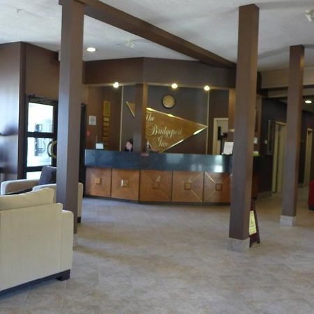 The Bridgeport Inn 麦克默里堡 外观 照片